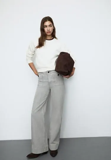 Джинсы D77 в минималистичном стиле с карманами