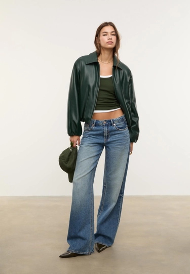 Stradivarius Стеганая куртка-бомбер из искусственной кожи купить с доставкой.