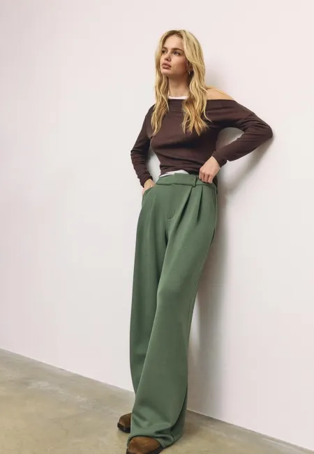 Брюки классические из мягкой ткани- Заказать в России