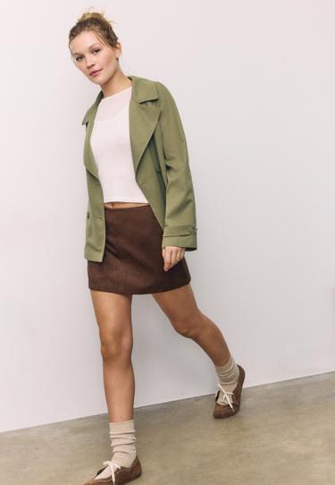 Stradivarius Укороченный струящийся тренч с поясом