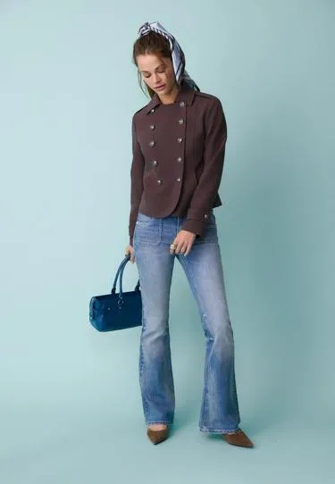 Пиджак с гравированными пуговицами- Заказать в России