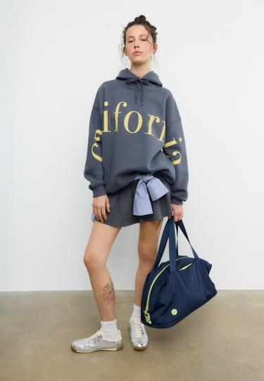 Stradivarius Худи с принтом купить с доставкой.