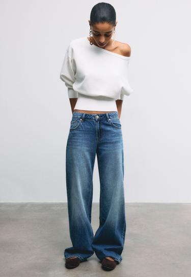 Stradivarius Трикотажный свитер асимметричного кроя в рубчик