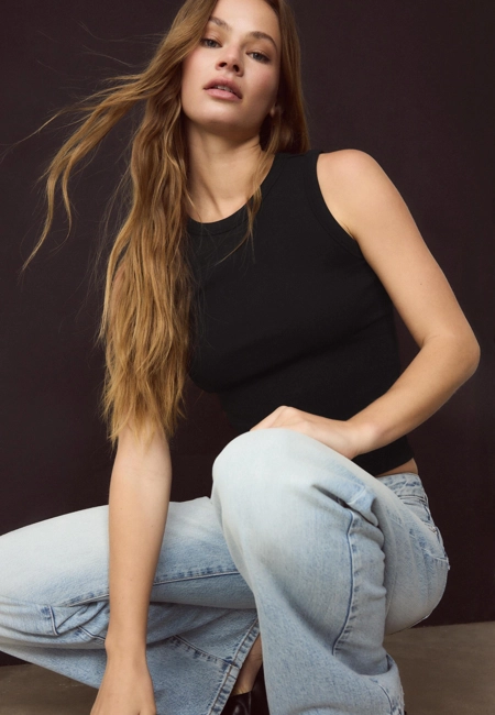 Stradivarius Базовый облегающий топ без рукавов