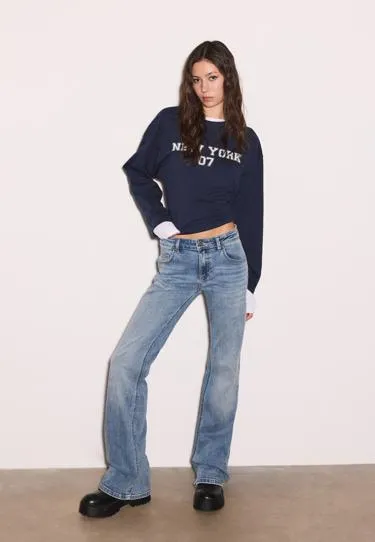 Stradivarius Джинсы клеш с низкой посадкой