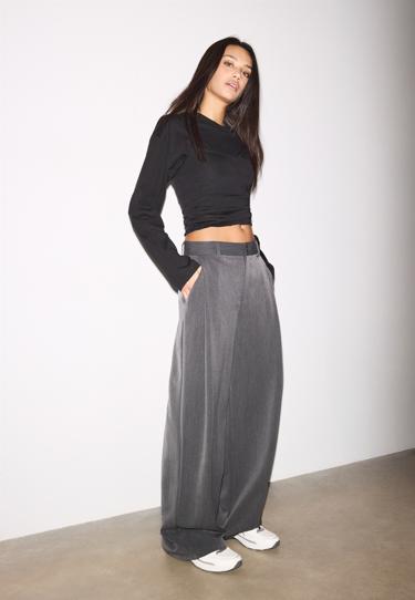 Stradivarius Брюки BARREL со складками