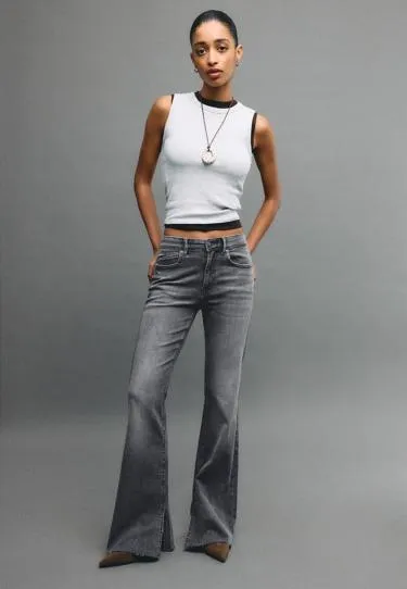 Джинсы клеш с разрезом D74- Заказать в России