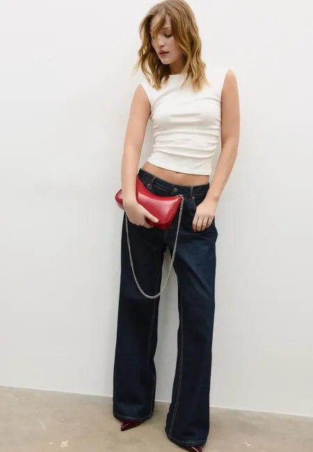 Сумка через плечо с длинной цепочкой- Заказать в России