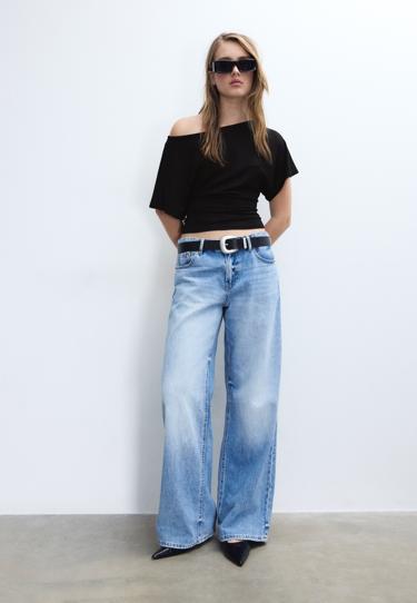 Футболка с вырезом-лодочкой и короткими рукавами- Заказать в России