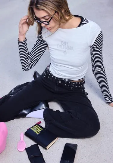 ONE DILEMMA SHORT SLEEVE BOAT NECK TSHIRT WITH RHINESTONES