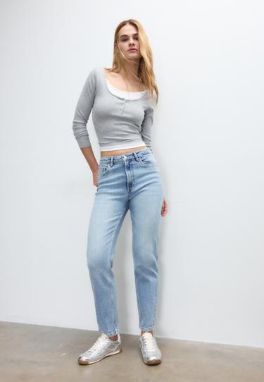 Джинсы D14 зауженные комфортные- Заказать в России