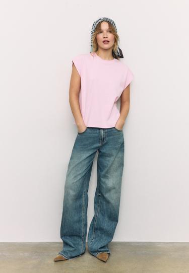 Базовая футболка со спущенным рукавом B06- Заказать в России