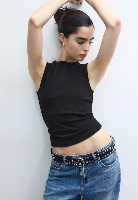 Stradivarius Базовая майка без рукавов купить с доставкой.