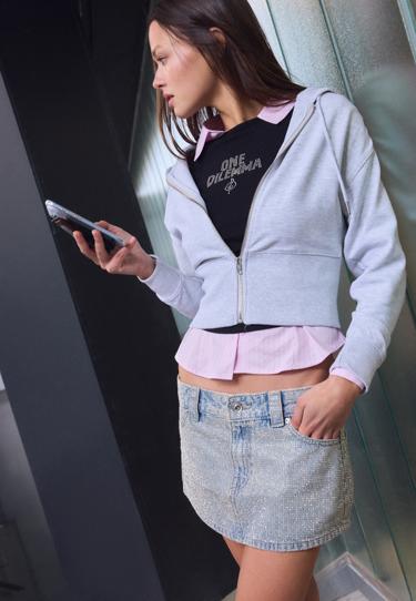 Stradivarius  купить с доставкой.