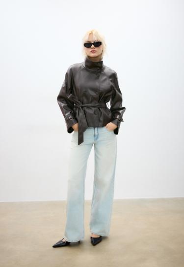 Stradivarius Тренч из искусственной кожи с высоким воротником