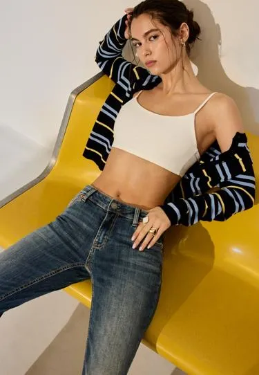 Джинсы D67 зауженные BOOTCUT- Заказать в России