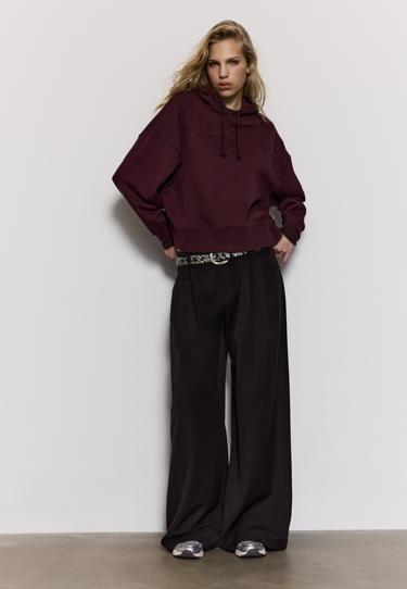 Stradivarius Толстовка с вышивкой и капюшоном купить с доставкой.