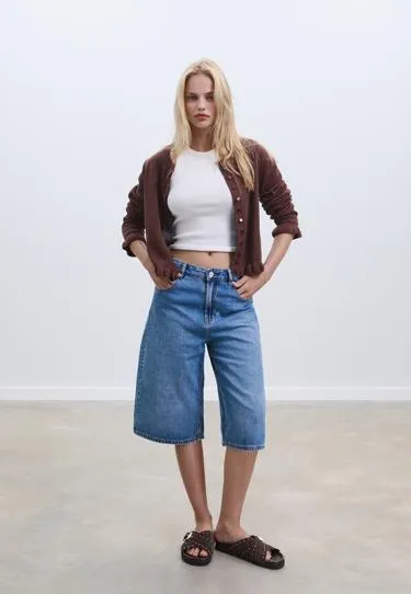 Трикотажный кардиган с пуговицами и оборками- Заказать в России