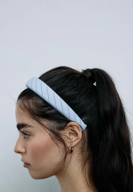 Жесткий ободок в полоску- Заказать в России