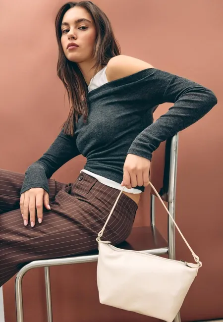 Сумка с плечевым ремнем, мягкая на ощупь