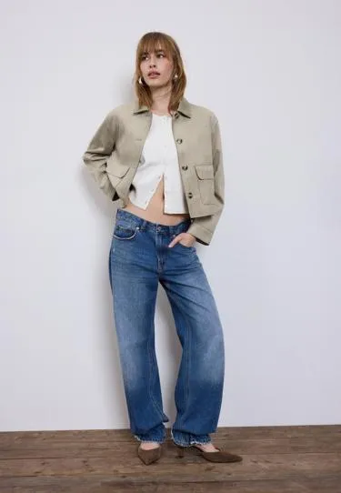 Куртка с карманами из искусственной замши- Заказать в России