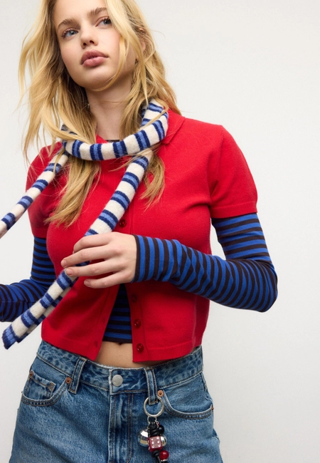 Трикотажный свитер с воротником поло и короткими рукавами- Заказать в России