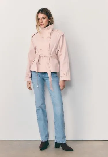 Тренч с высоким воротом и поясом