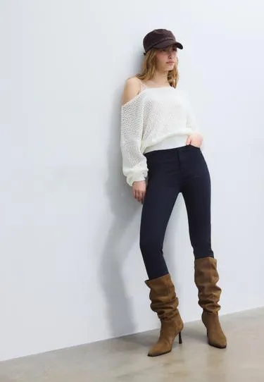 Очень высокая посадка- Заказать в России