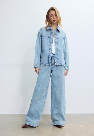 Stradivarius Джинсовая куртка с накладными карманами и блестящей отделкой