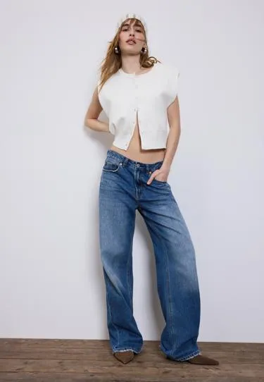 Вязаный жилет с подплечниками