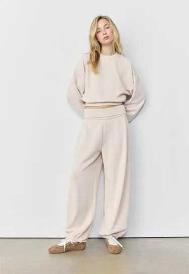 Толстовка с рукавами «летучая мышь» и мягкой на ощупь тканью- Заказать в России