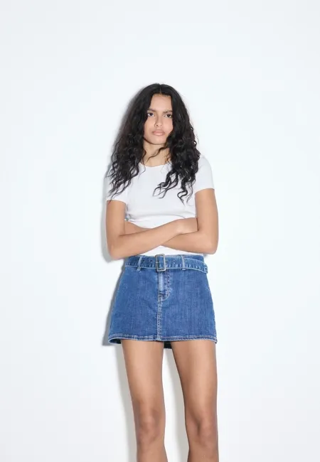 Джинсовая юбка-шорты с поясом- Заказать в России
