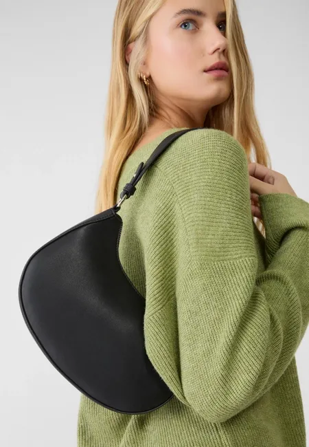 Moon shoulder bag with chain- Заказать в России