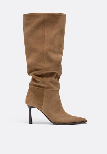 Stradivarius Высокие кожаные сапоги свободного кроя на каблуке