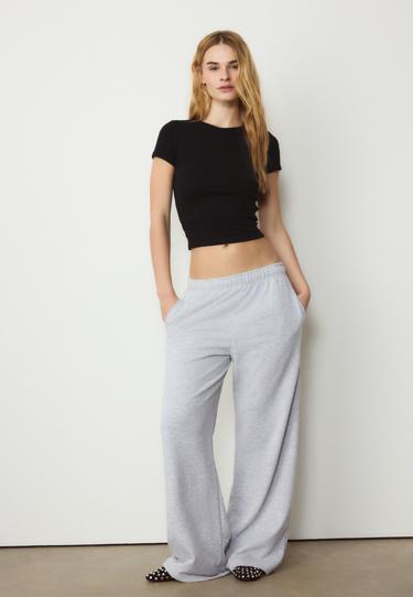 Stradivarius Базовая футболка зауженного кроя