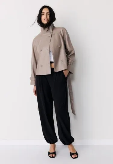 Тренч с высоким воротником из искусственной кожи- Заказать в России