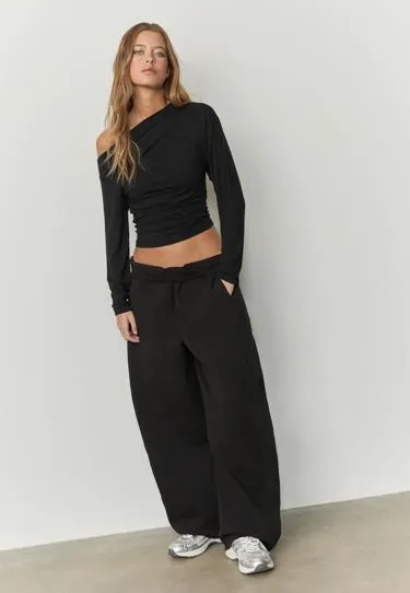 Asymmetrical neckline top