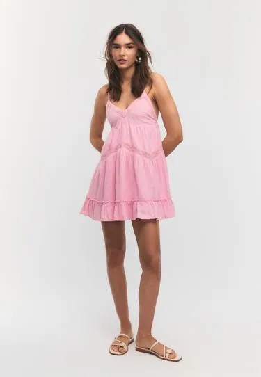 Короткое платье с кружевной отделкой- Заказать в России