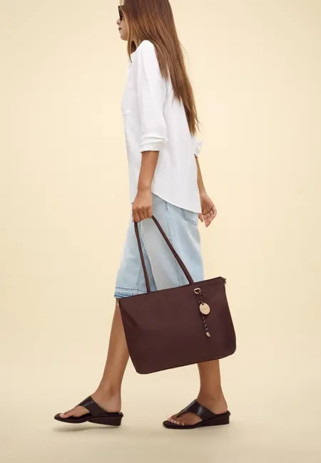 Сумка-шопер с брелоком