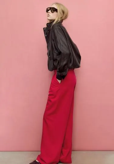 Wideleg trousers with buckle detail