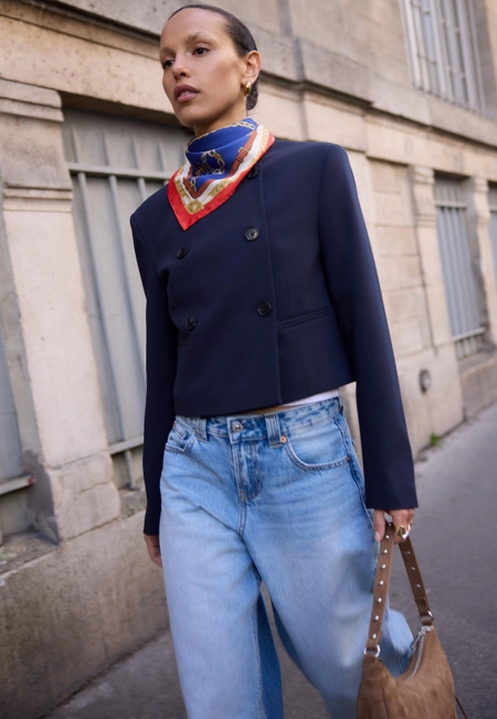 Stradivarius Укороченный пиджак с круглым вырезом