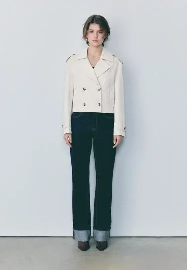 Short doublebreasted trench coat