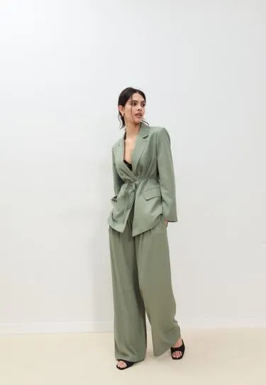 - Заказать в России