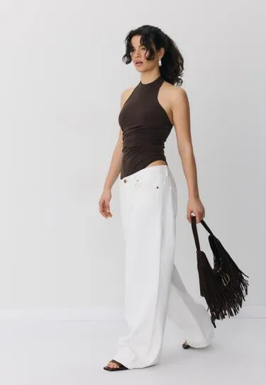 Боди с горловиной халтер- Заказать в России