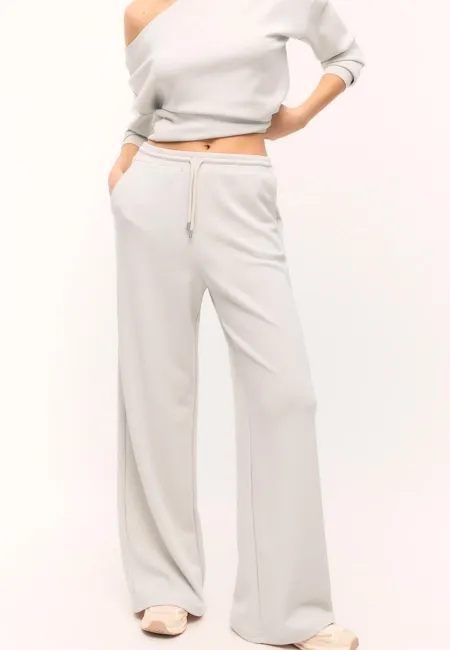 Брюки-джоггеры палаццо, мягкие на ощупь