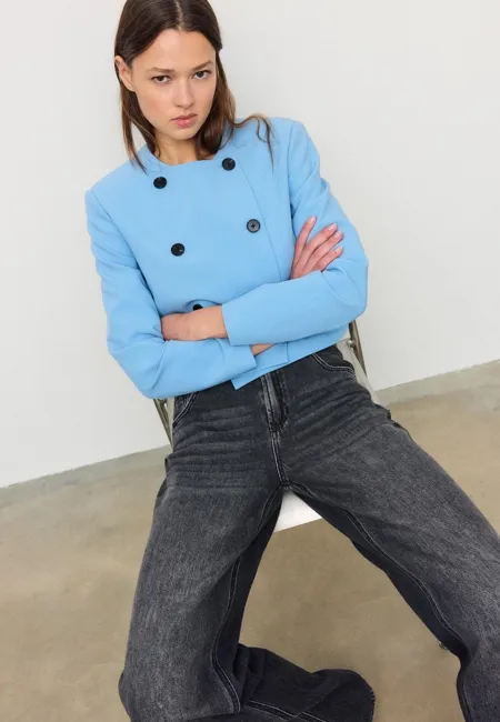 Укороченный пиджак с круглым вырезом- Заказать в России