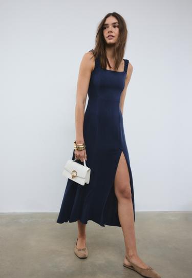 Stradivarius Платье миди с запахом на спине, эффект льна