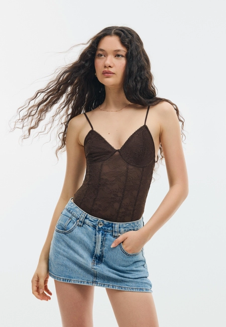 Stradivarius Боди на бретельках с кружевом