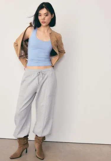 Майка из полиамида с широкими бретелями- Заказать в России