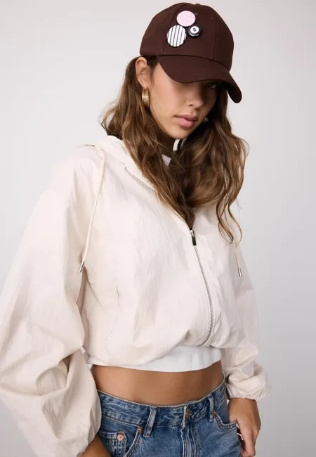 Кепка с булавками- Заказать в России